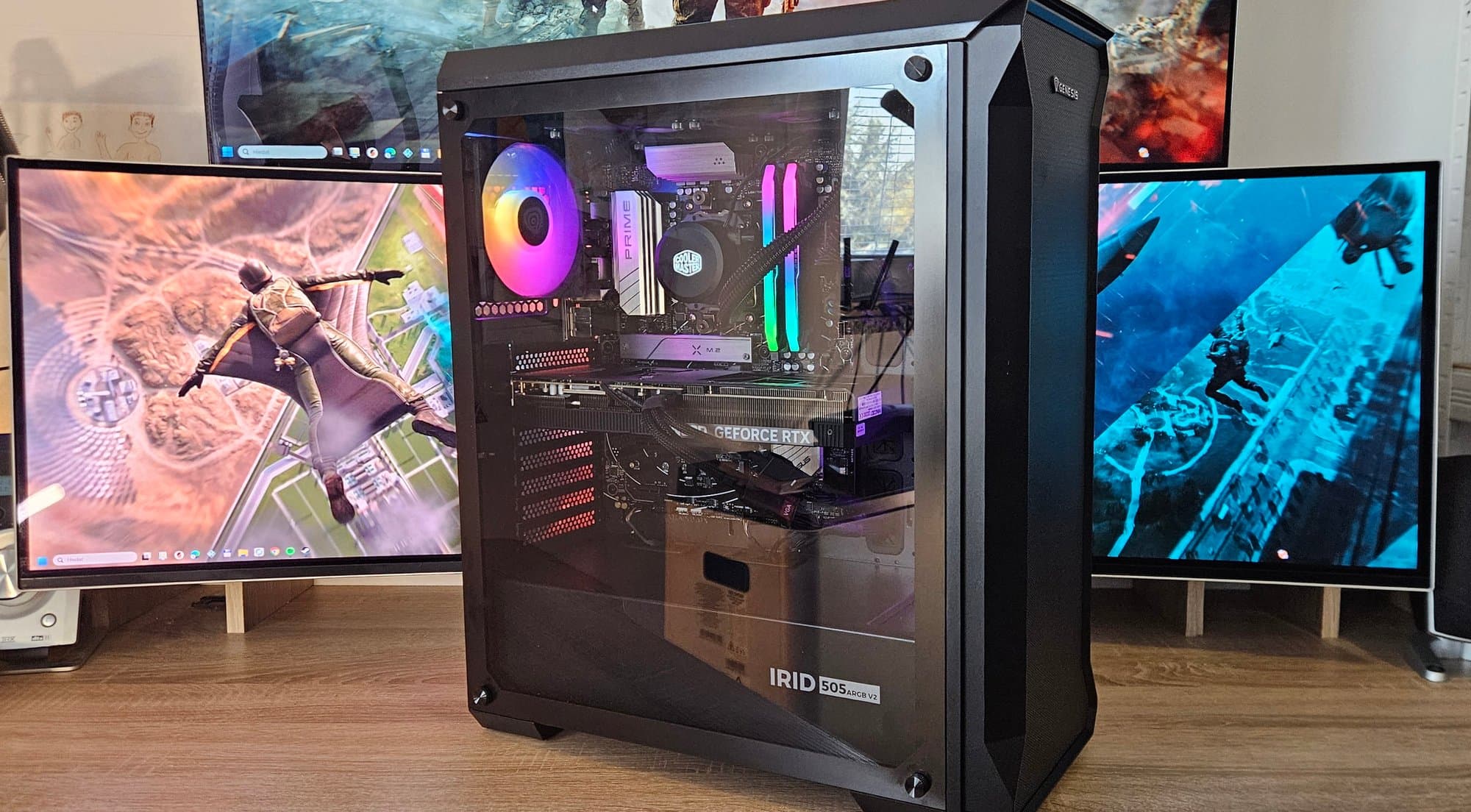 Herní PC s ARGB ventilátory a tropickou plážovou tapetou na zakřiveném monitoru – Erelen
